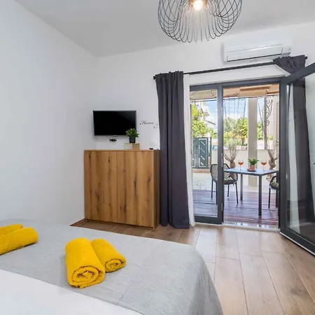 Apartment In - Istrien 43008