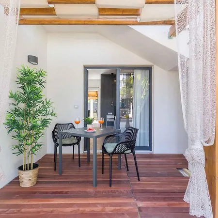 In - Istrien 43008 Apartment Porec