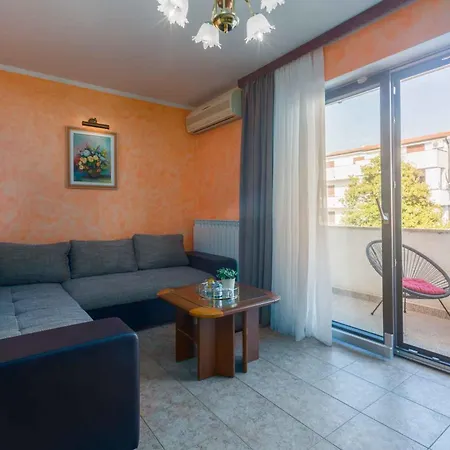 公寓 In - Istrien 43008 *